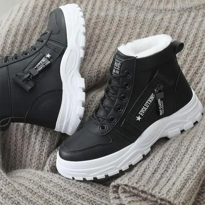 Astra | Women's Fur Lined Lace Up Platform Winter Boots