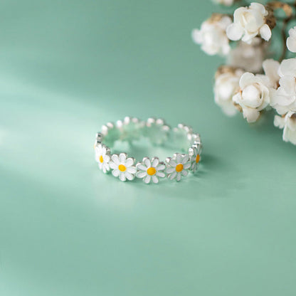 Maisy | Women's Daisy Flower Enamel Band Ring