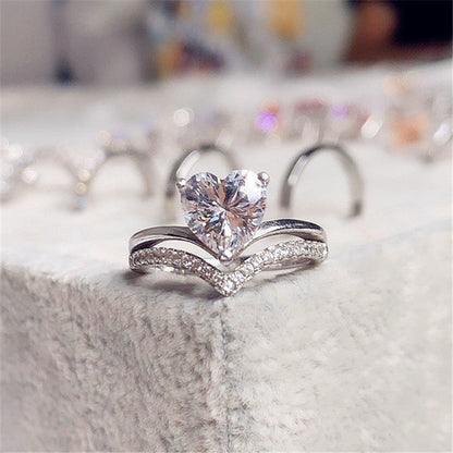 Aline | Women's Heart Cubic Zirconia Chevron Ring