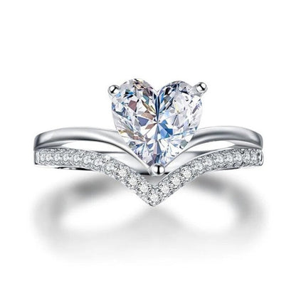 Aline | Women's Heart Cubic Zirconia Chevron Ring